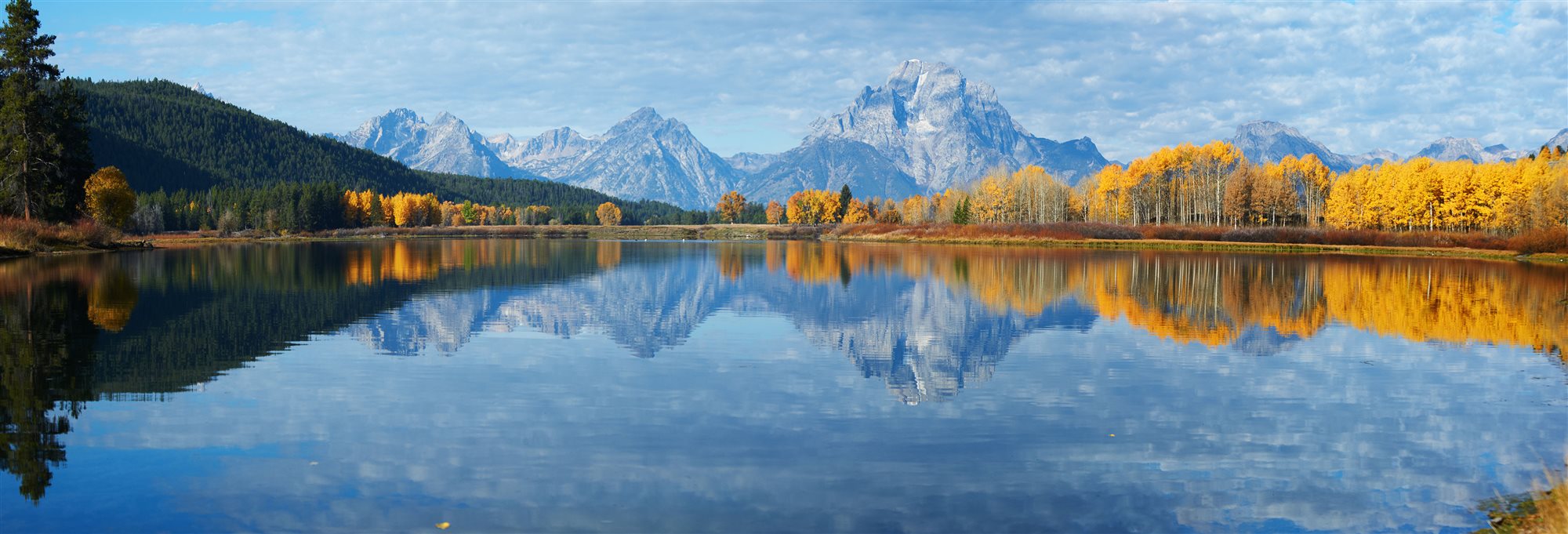 US Tourism Guide — Yellowstone National Park, USA US Tourism Guide — Yellowstone National Park, USA